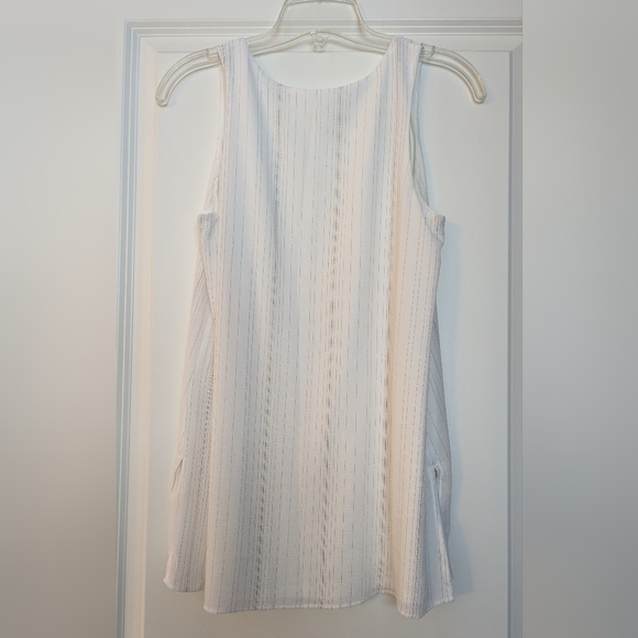 White Blouse - Picture 3 of 8